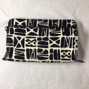 Thirty one wallet